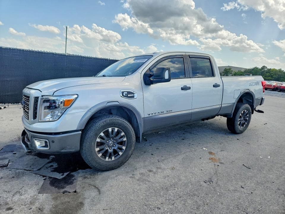 2019 NISSAN TITAN XD PRO-4X