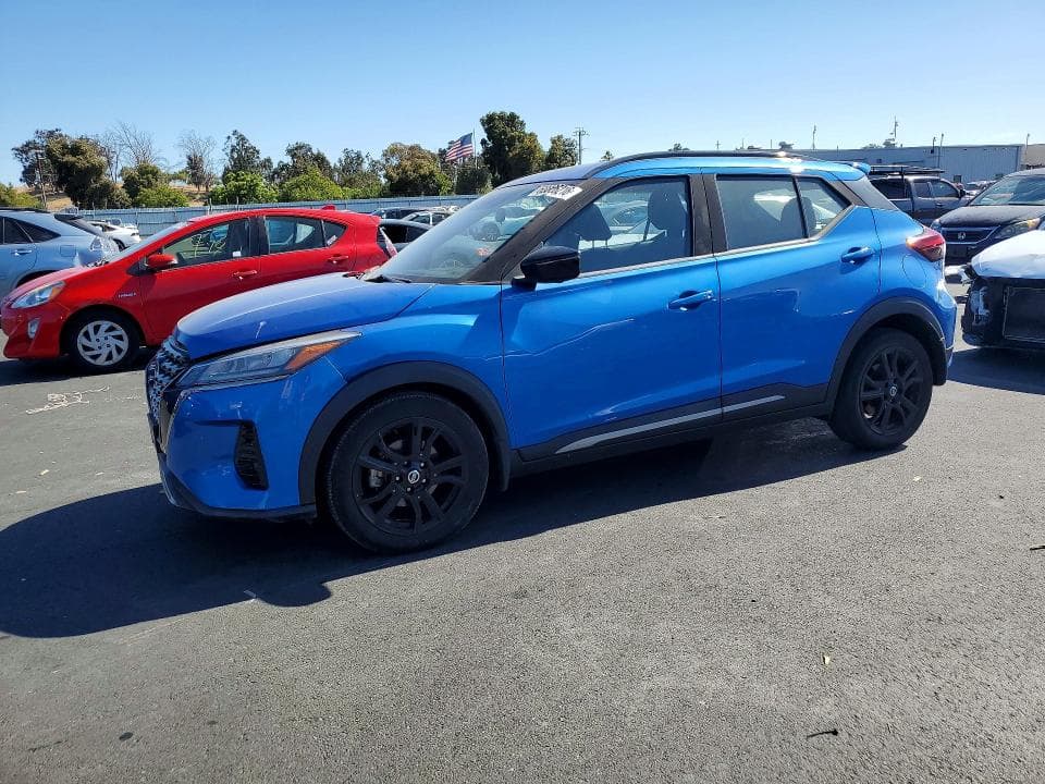 2021 NISSAN KICKS SR - 1