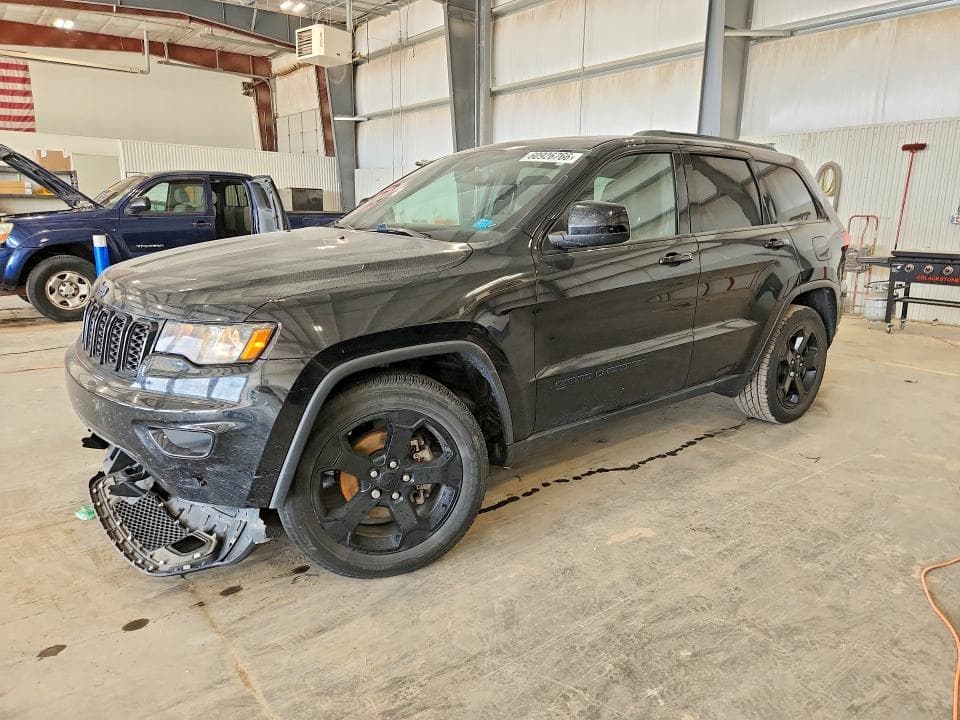 2020 JEEP GRAND CHEROKEE LAREDO - 1