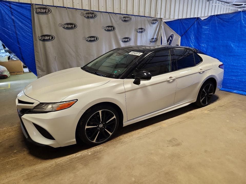 2020 TOYOTA CAMRY XSE - 1