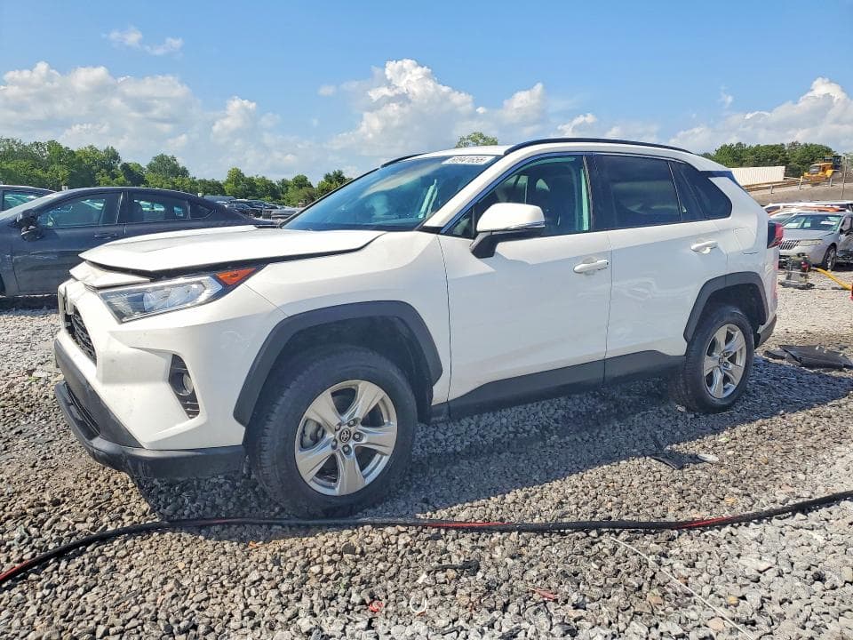 2021 TOYOTA RAV4 XLE - 1