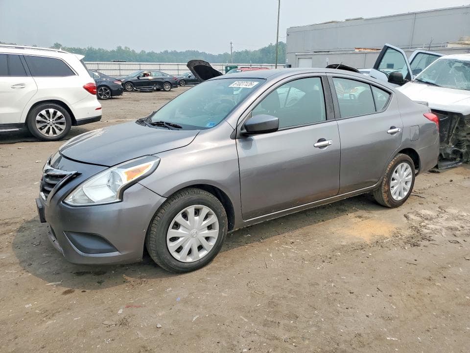 2019 NISSAN VERSA SV - 1