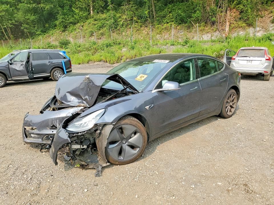 2019 TESLA MODEL 3 - 1