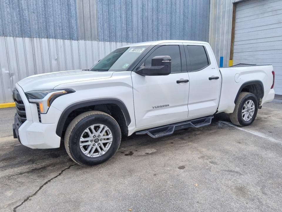 2022 TOYOTA TUNDRA SR5 - 1