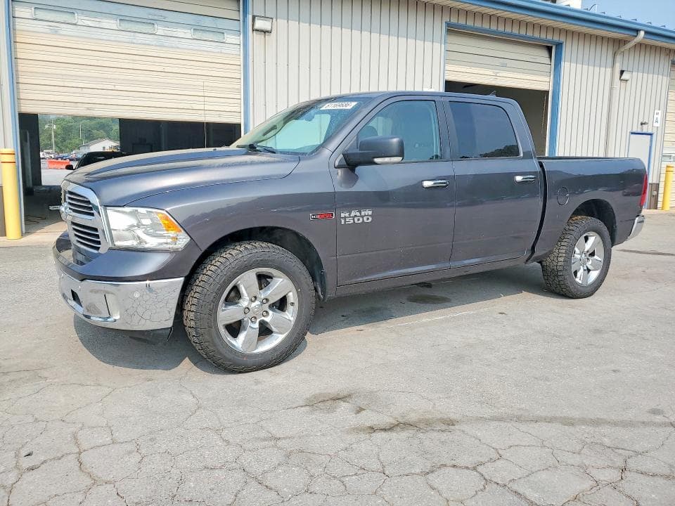 2017 RAM 1500 SLT