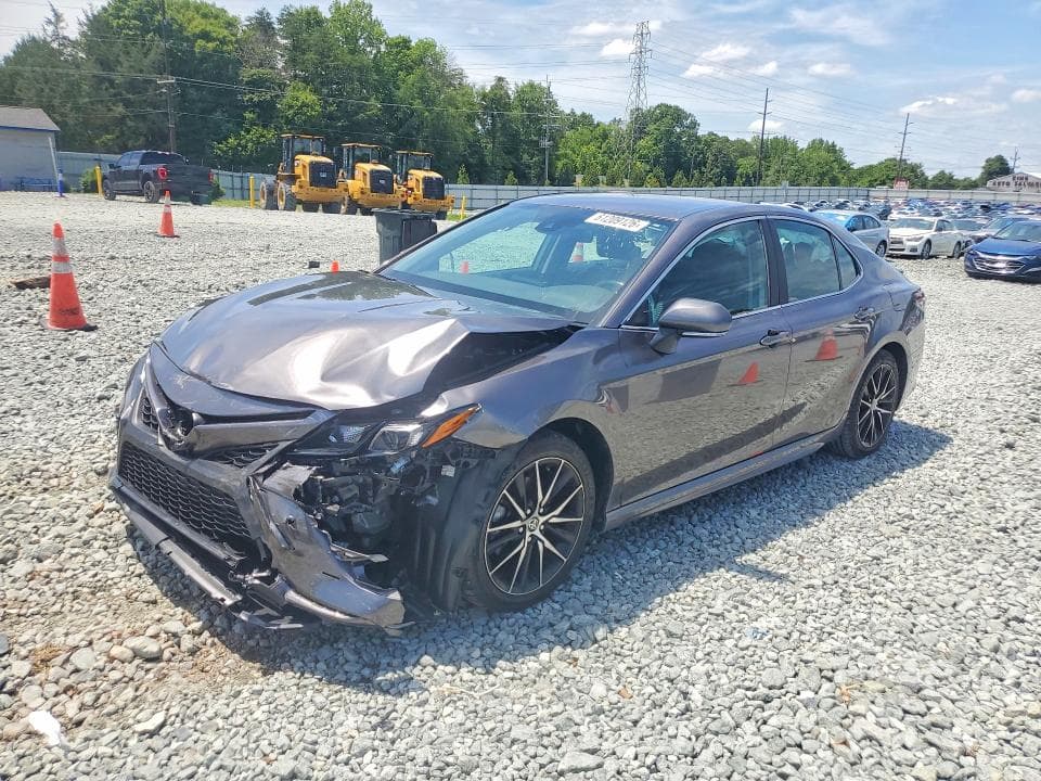 2024 TOYOTA CAMRY SE - 1