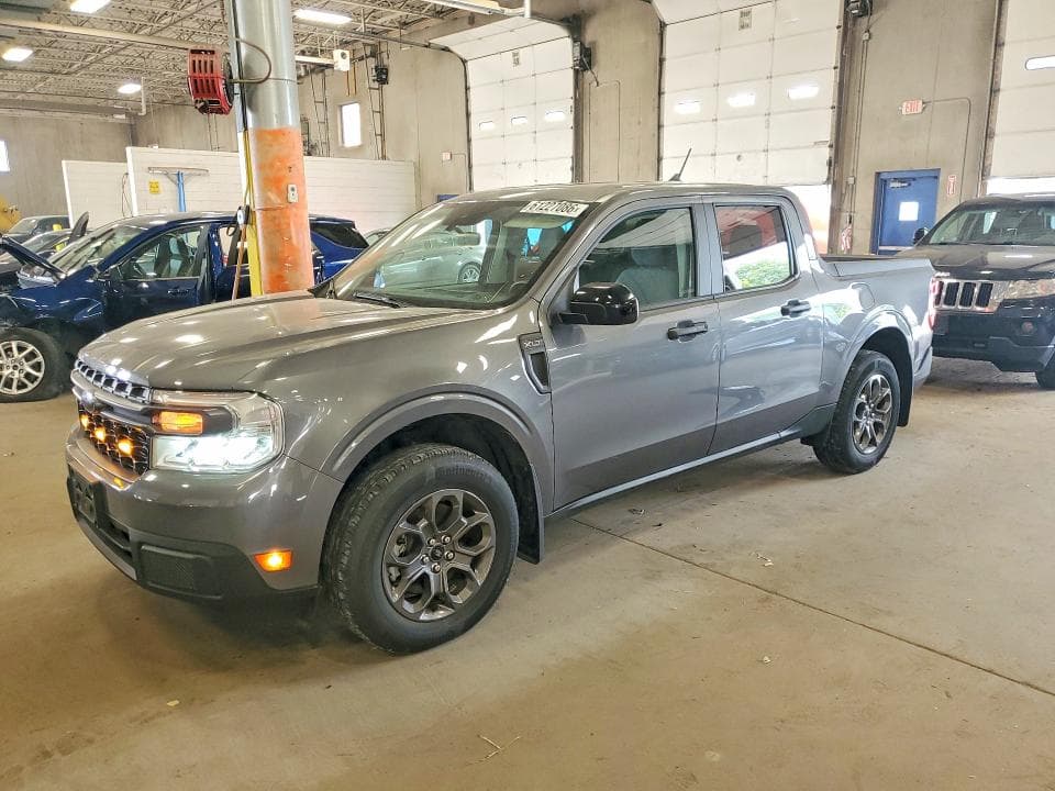 2024 FORD MAVERICK XLT - 1