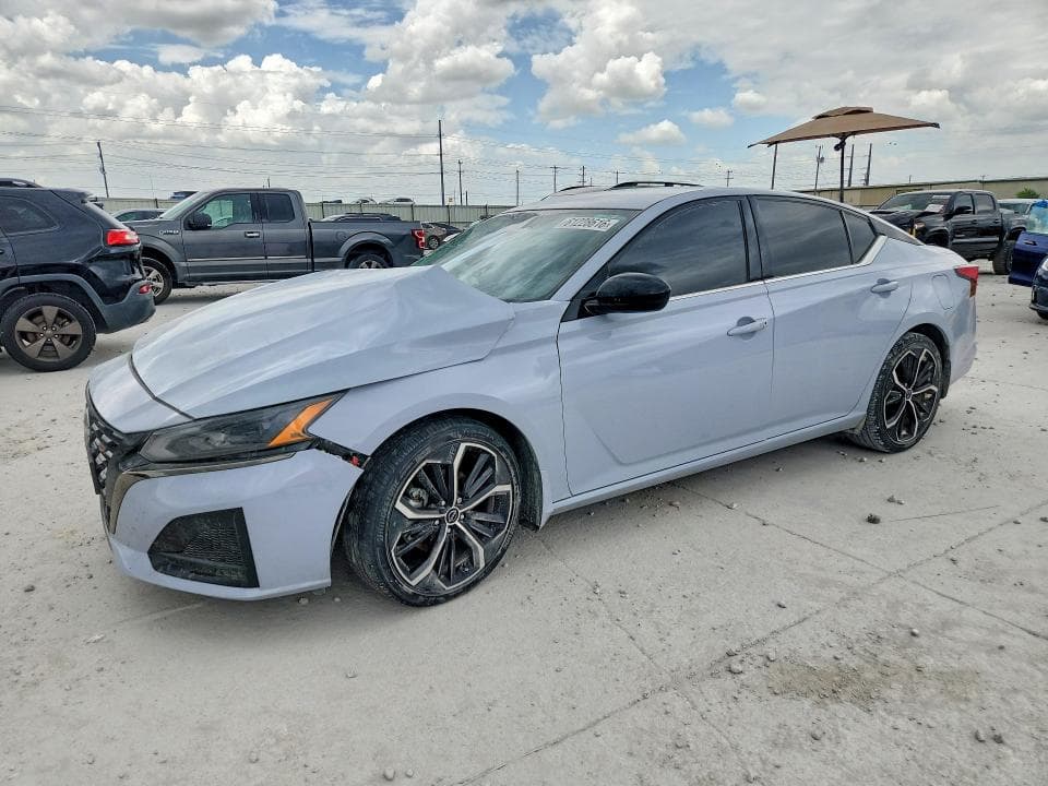 2023 NISSAN ALTIMA SR - 1