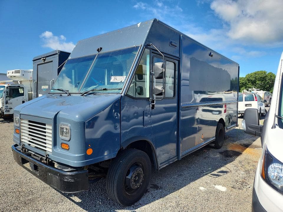 2021 FORD F59 DELIVERY TRUCK - 1