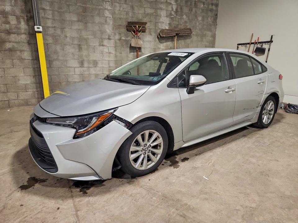 2024 TOYOTA COROLLA LE - 1