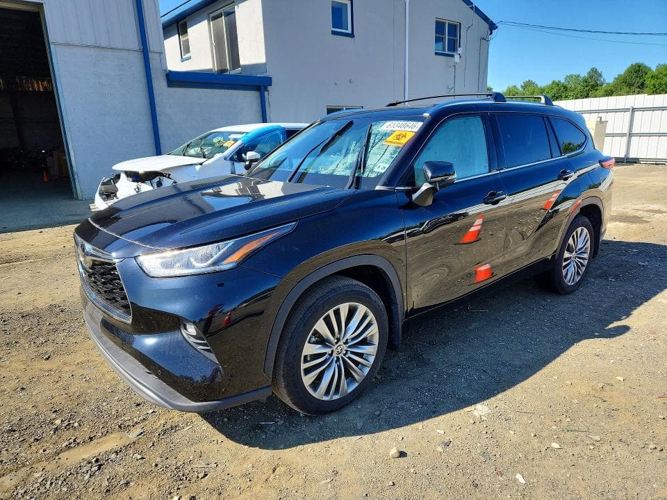 2021 TOYOTA HIGHLANDER PLATINUM - 1