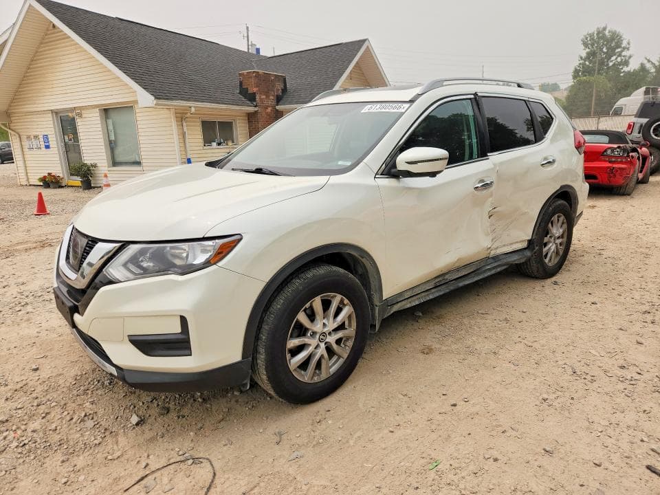 2017 NISSAN ROGUE SV - 1