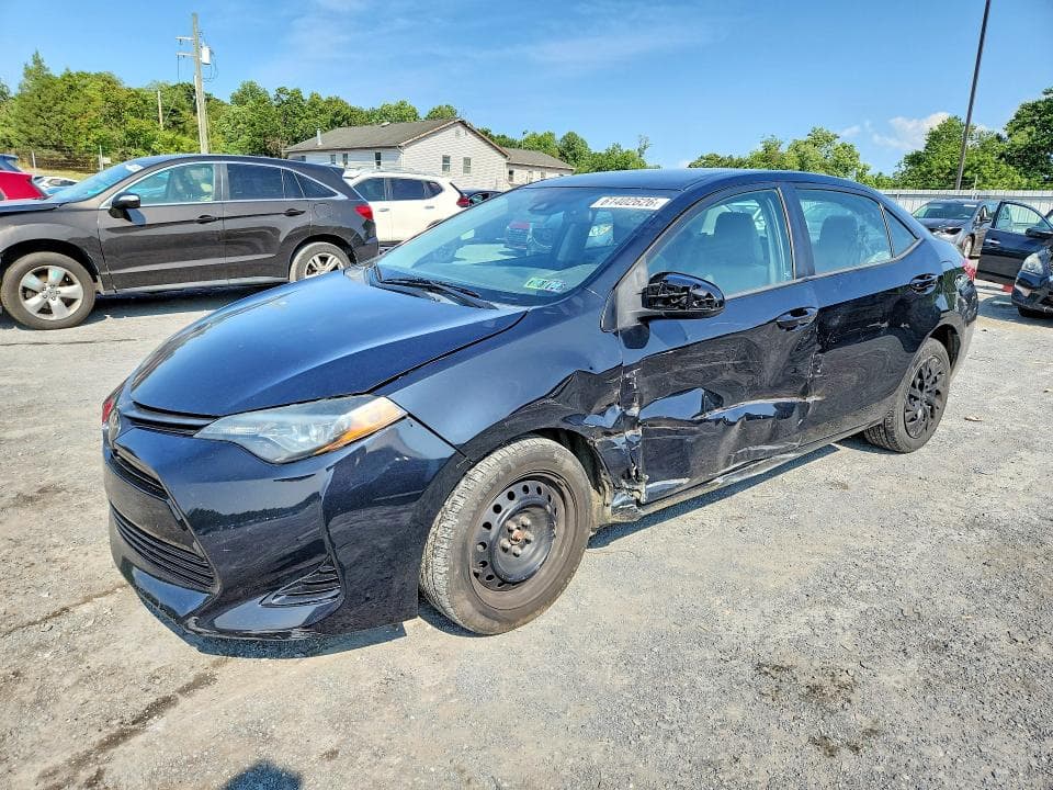 2017 TOYOTA COROLLA LE - 1