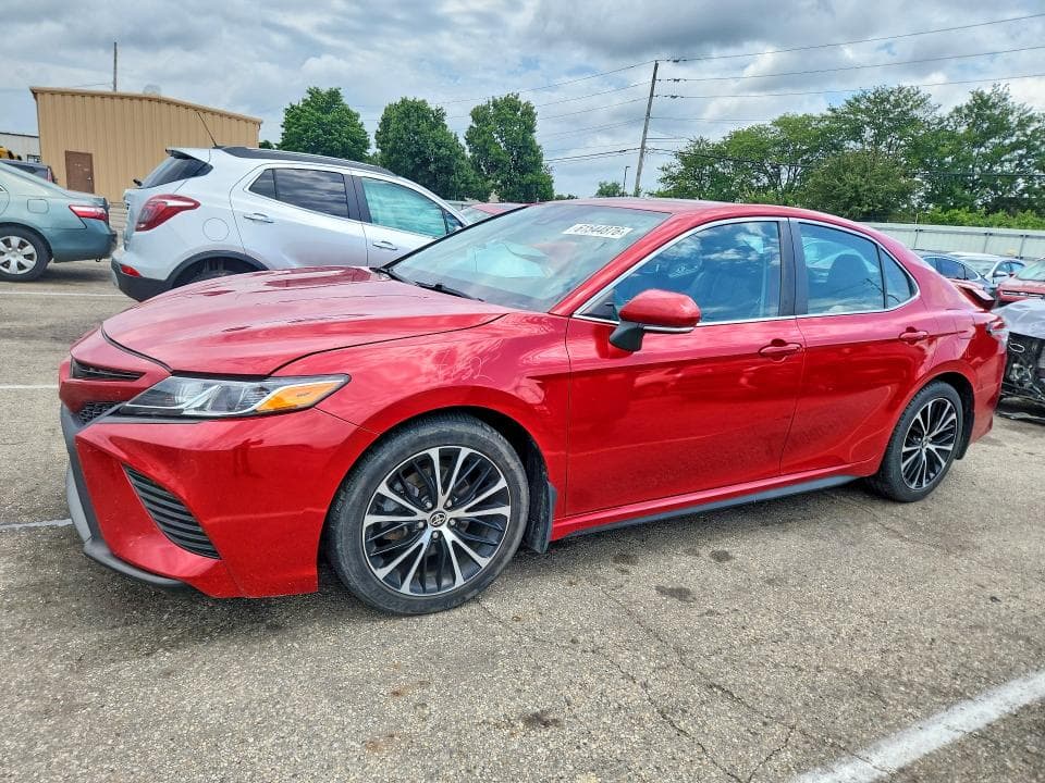 2020 TOYOTA CAMRY SE - 1