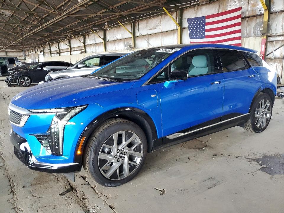 2026 CADILLAC OPTIQ LUXURY - 1
