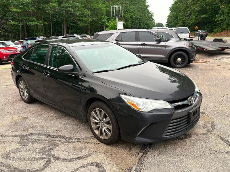2017 TOYOTA CAMRY XLE - 1