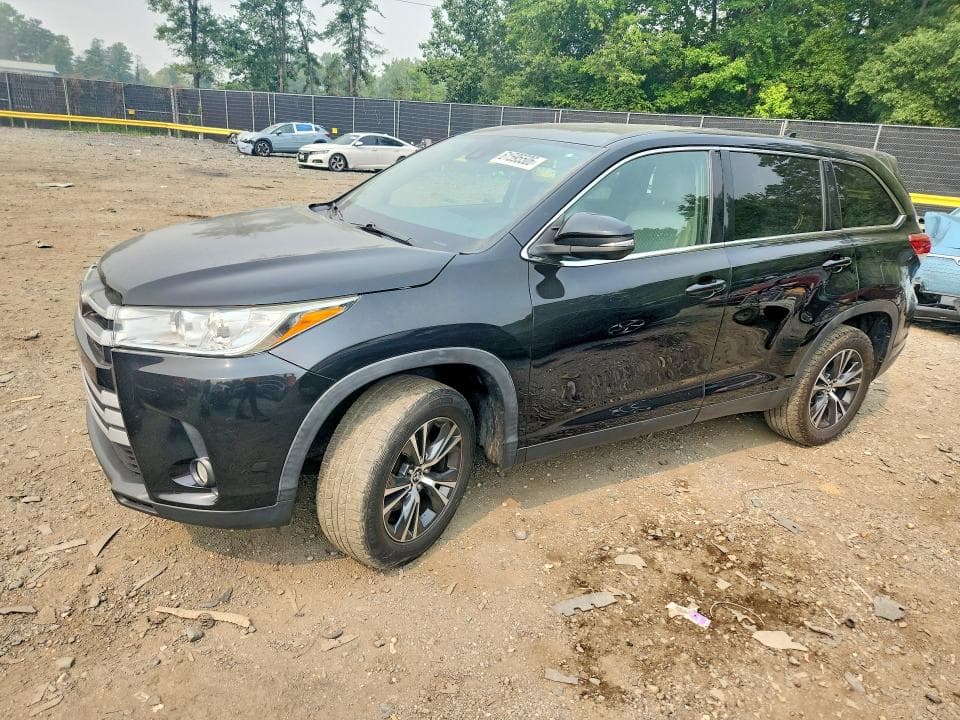2019 TOYOTA HIGHLANDER LE PLUS LE PLUS - 1