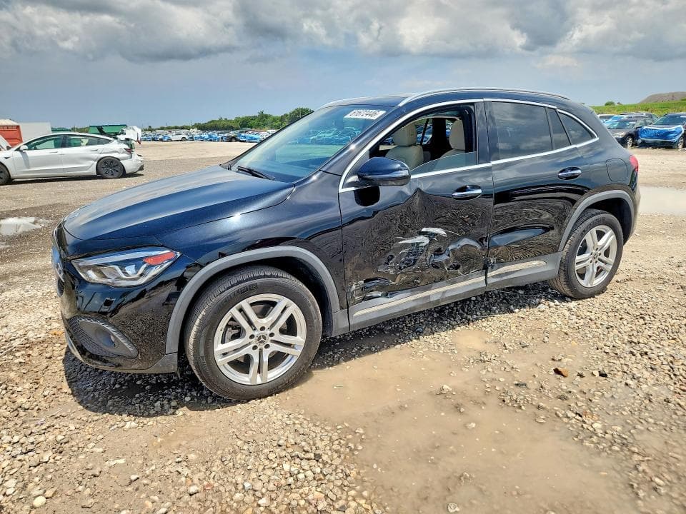 2022 MERCEDES-BENZ GLA 250