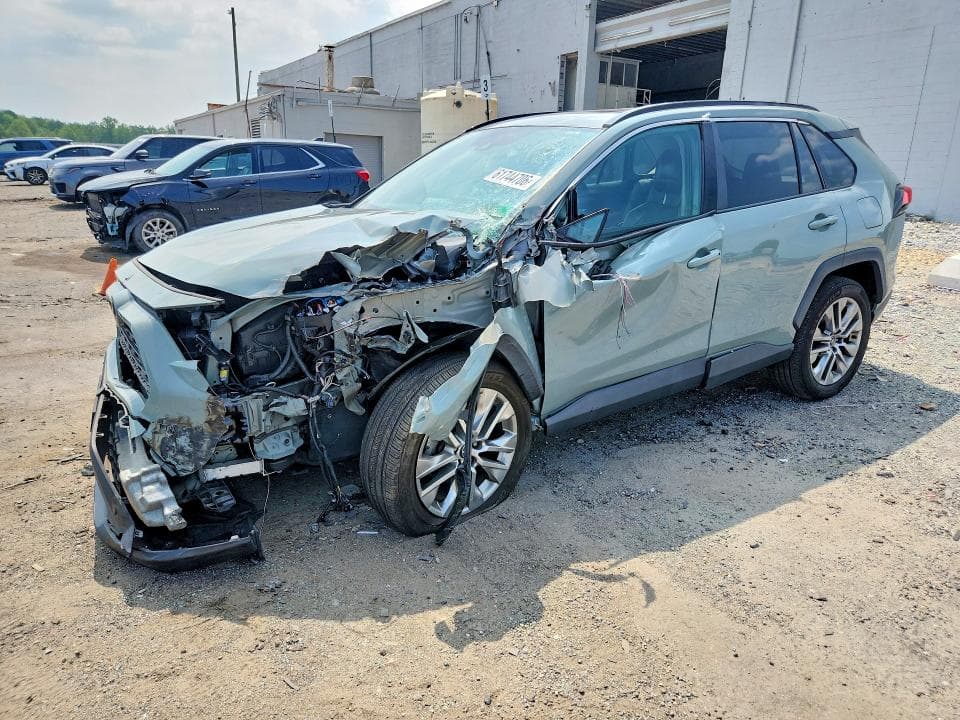 2020 TOYOTA RAV4 XLE PREMIUM - 1
