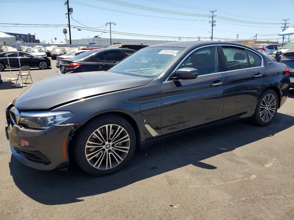 2018 BMW 530E - 1