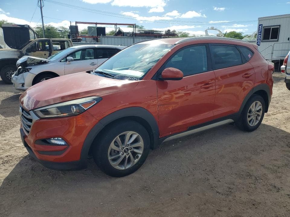 2017 HYUNDAI TUCSON SE - 1