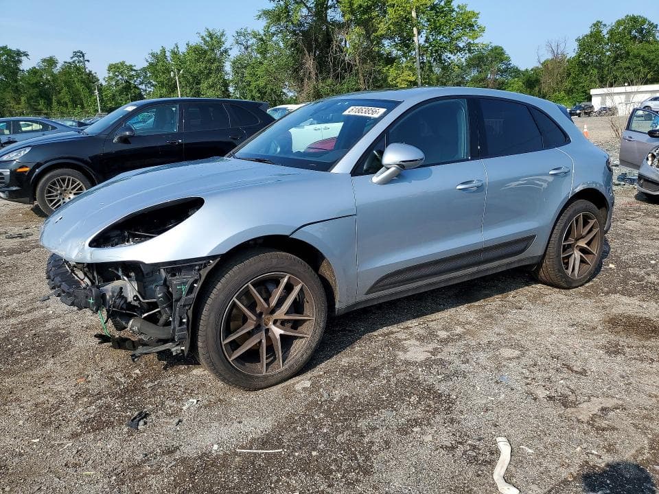 2023 PORSCHE MACAN BASE - 1