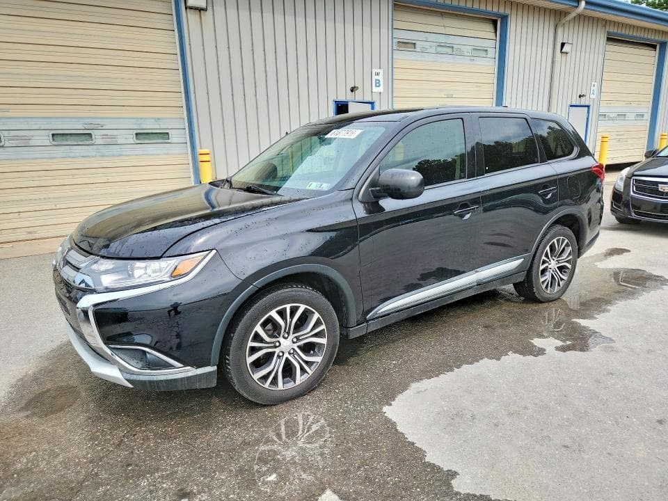 2018 MITSUBISHI OUTLANDER SE - 1