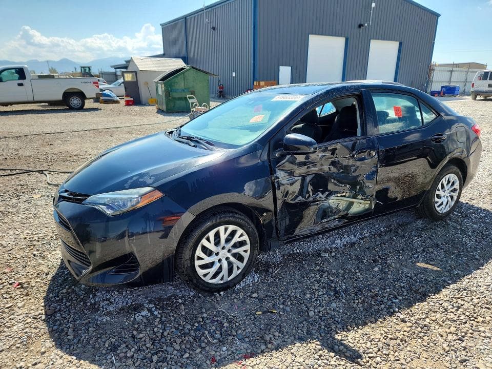 2017 TOYOTA COROLLA LE - 1