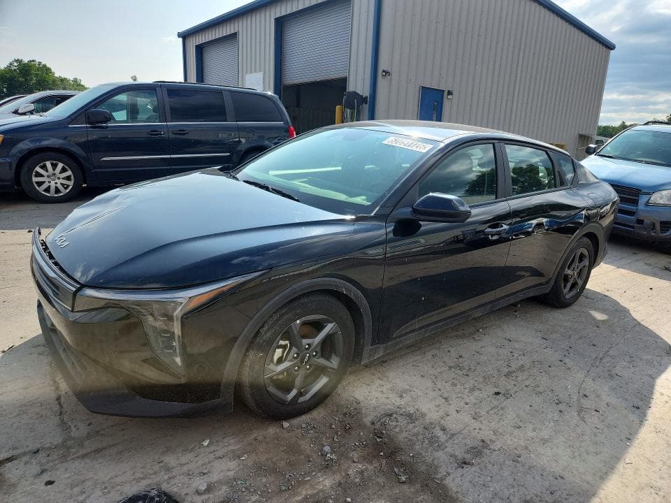2025 KIA K4 LXS - 1