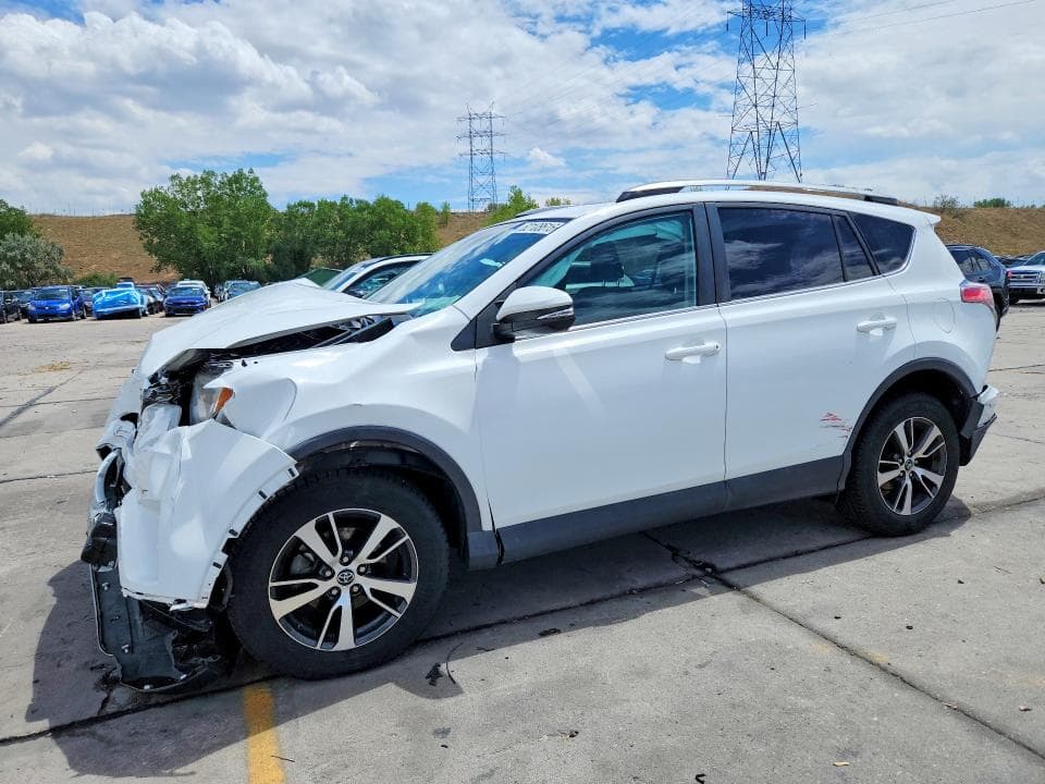 2017 TOYOTA RAV4 XLE - 1
