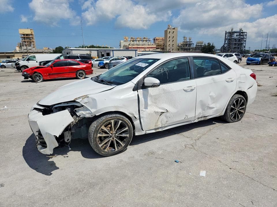 2017 TOYOTA COROLLA SE - 1