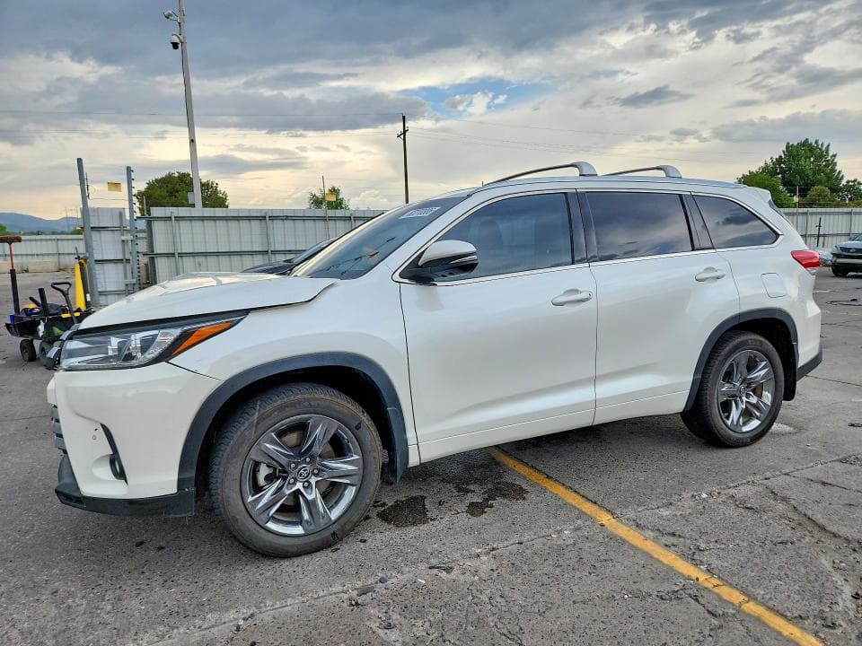 2017 TOYOTA HIGHLANDER LIMITED PLATINUM - 1