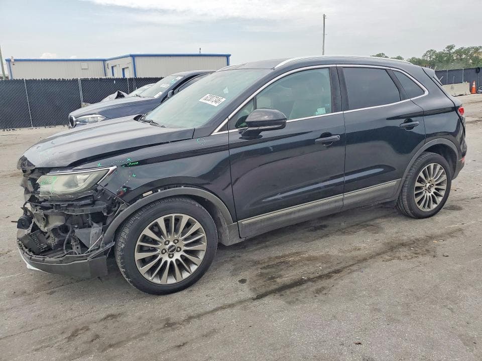 2017 LINCOLN MKC RESERVE - 1