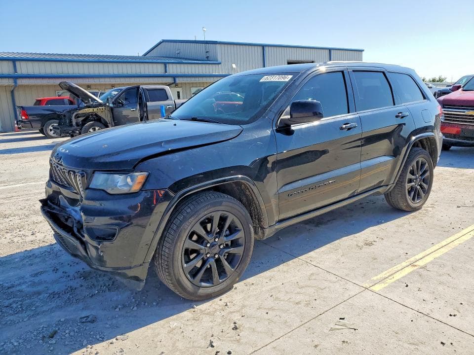 2018 JEEP GRAND CHEROKEE LAREDO - 1
