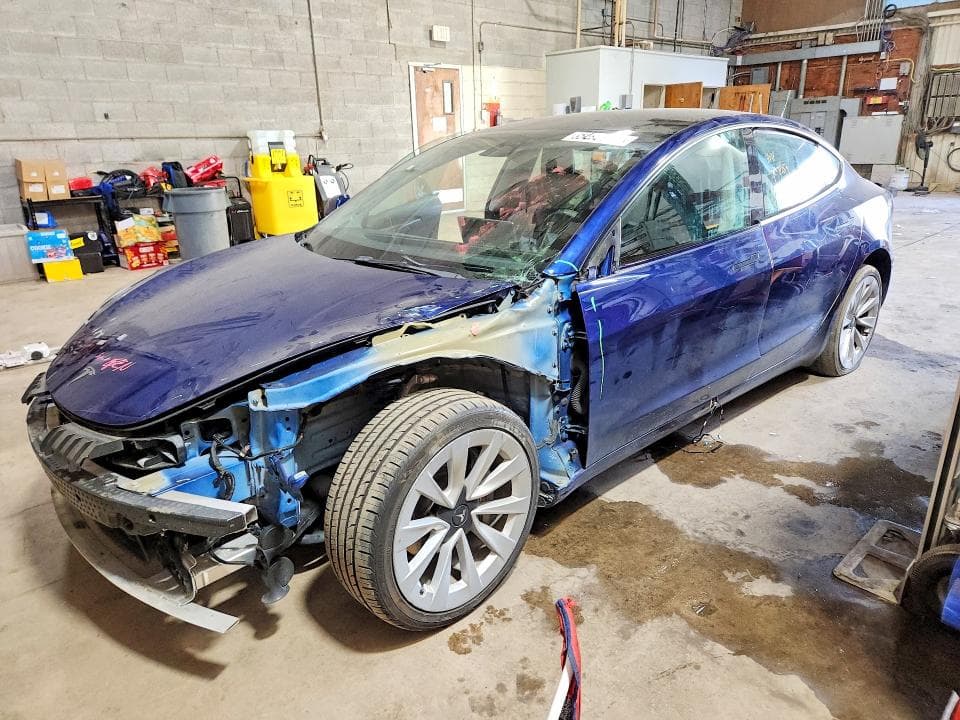 2023 TESLA MODEL 3 - 1