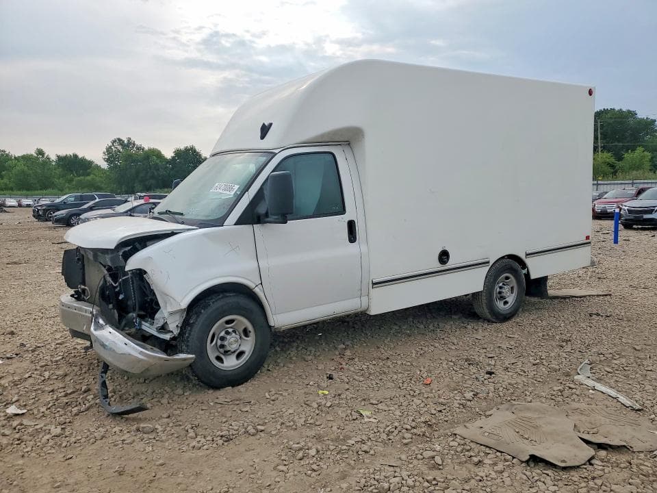 2022 CHEVROLET EXPRESS DELIVERY TRUCK - 1