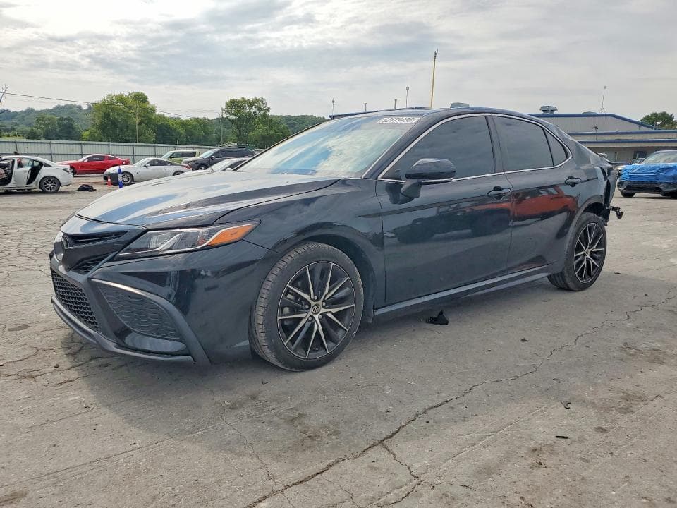2022 TOYOTA CAMRY SE - 1
