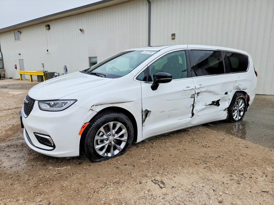 2026 CHRYSLER PACIFICA LIMITED - 1
