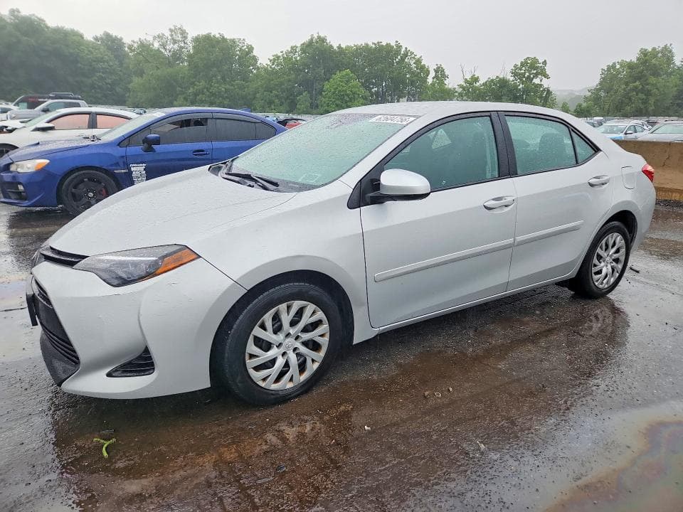 2017 TOYOTA COROLLA LE - 1