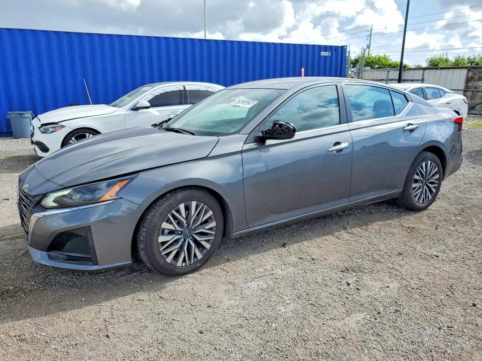 2025 NISSAN ALTIMA SV - 1