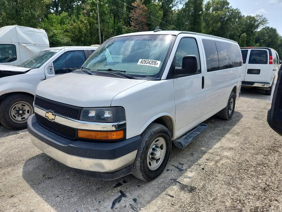 2017 CHEVROLET EXPRESS G3500 LT - 1