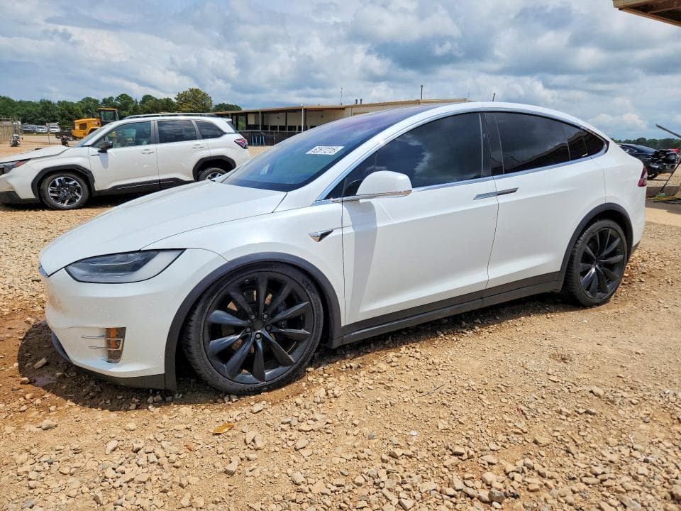 2020 TESLA MODEL X - 1