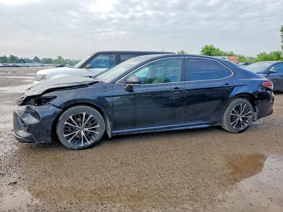 2019 TOYOTA CAMRY - 1