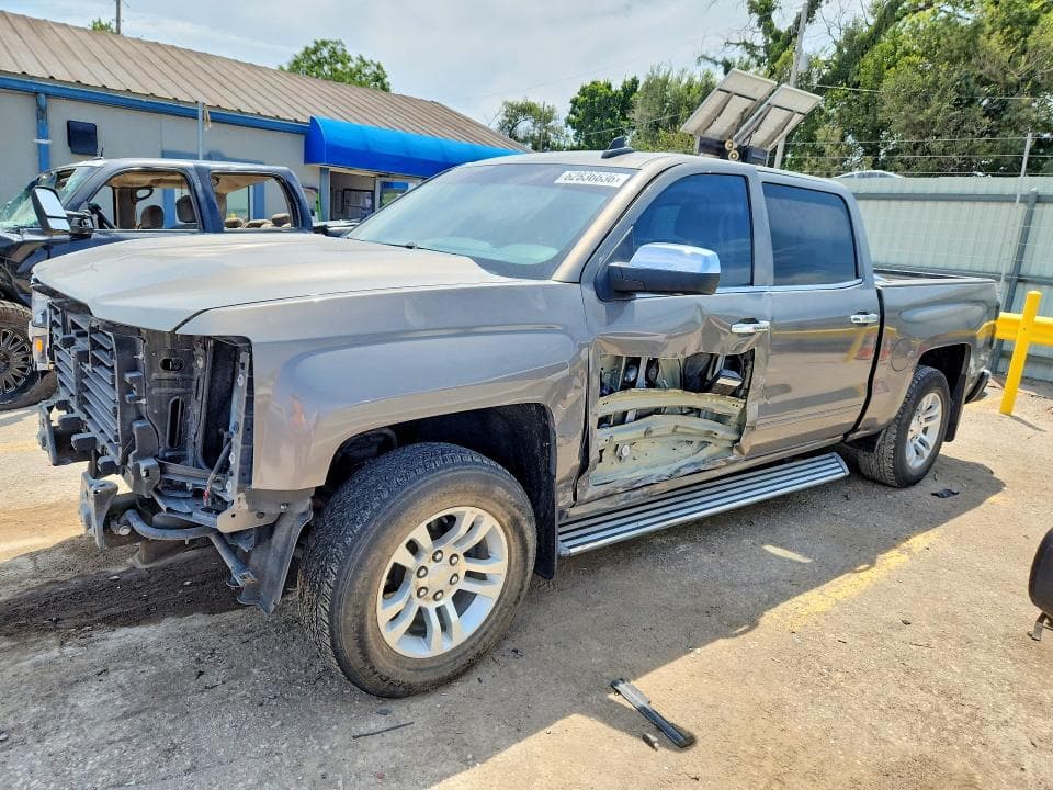 2017 CHEVROLET SILVERADO C1500 LT - 1