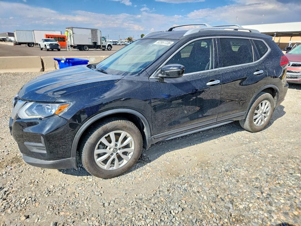 2017 NISSAN ROGUE SV - 1