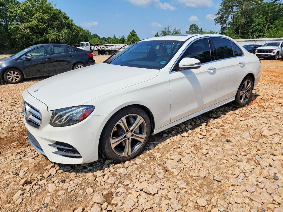 2017 MERCEDES-BENZ E 300 4MATIC - 1