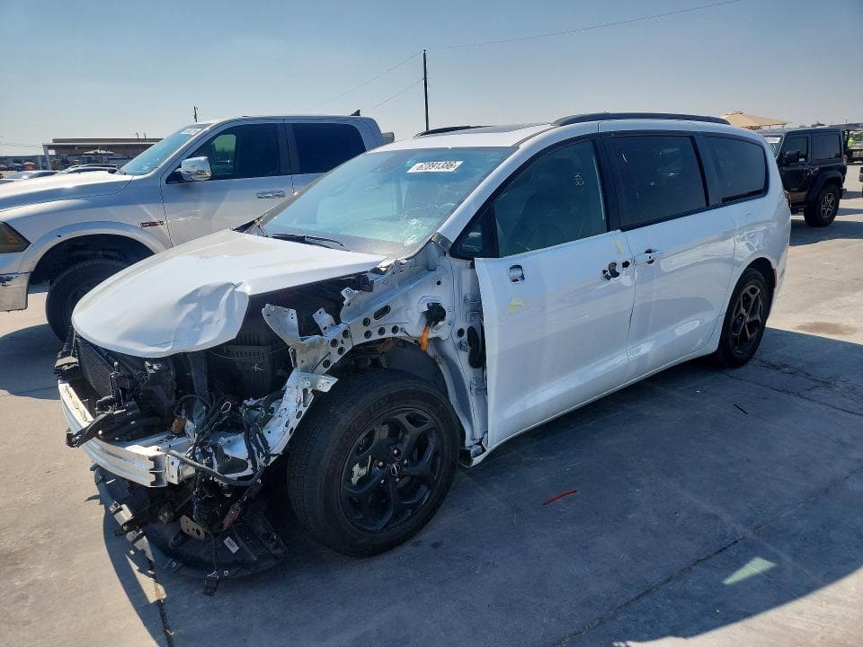 2024 CHRYSLER PACIFICA HYBRID SELECT - 1