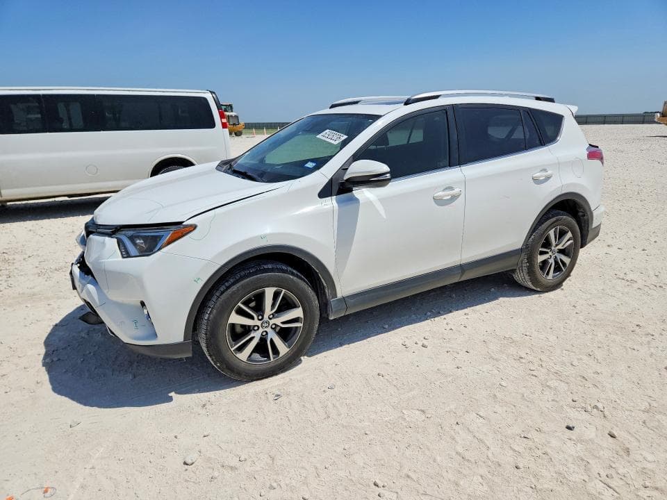 2018 TOYOTA RAV4 XLE - 1