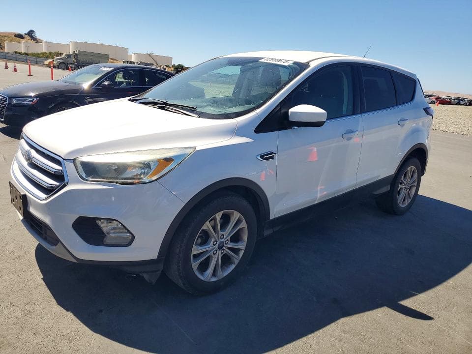 2017 FORD ESCAPE SE - 1