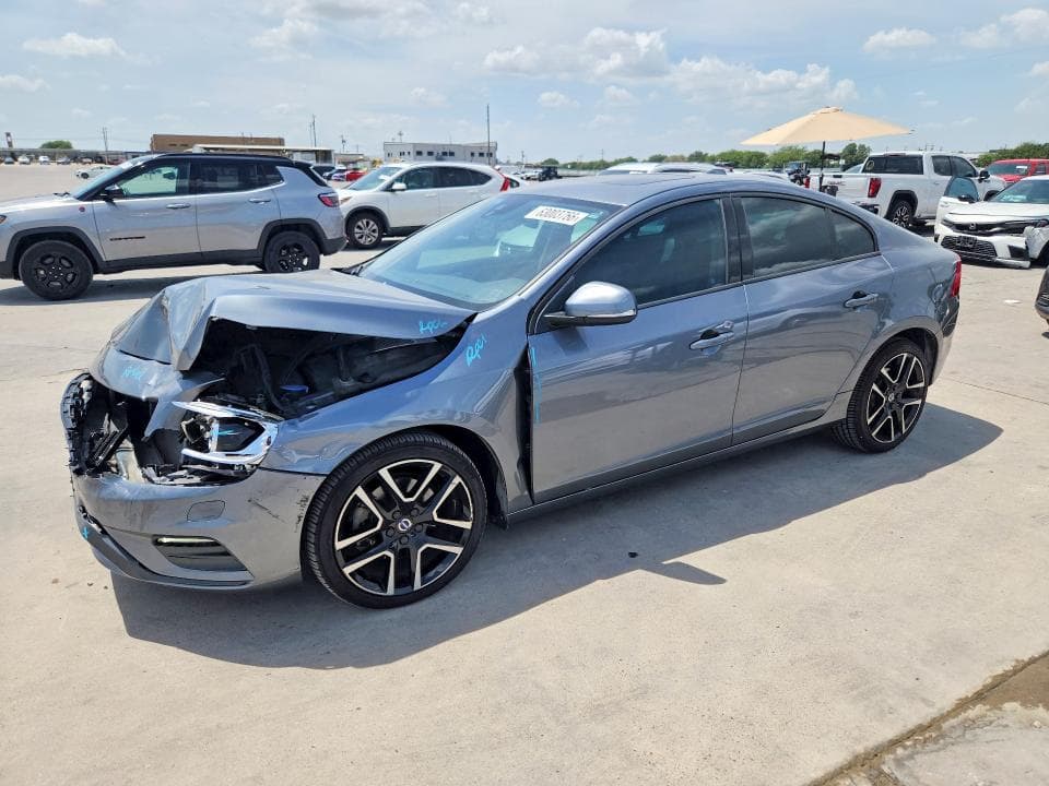 2017 VOLVO S60 - 1